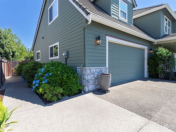 3rd image of 5213 77th Avenue Ct W