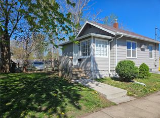 2070 E Grand Ave, Des Moines, IA 50317