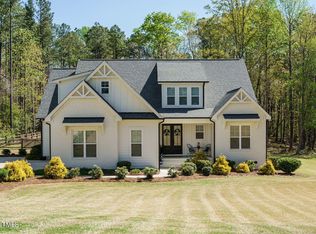252 Saintsbury Pl, Sanford, NC 27332
