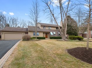 1071 Mount Vernon Ave, Lake Forest, IL 60045