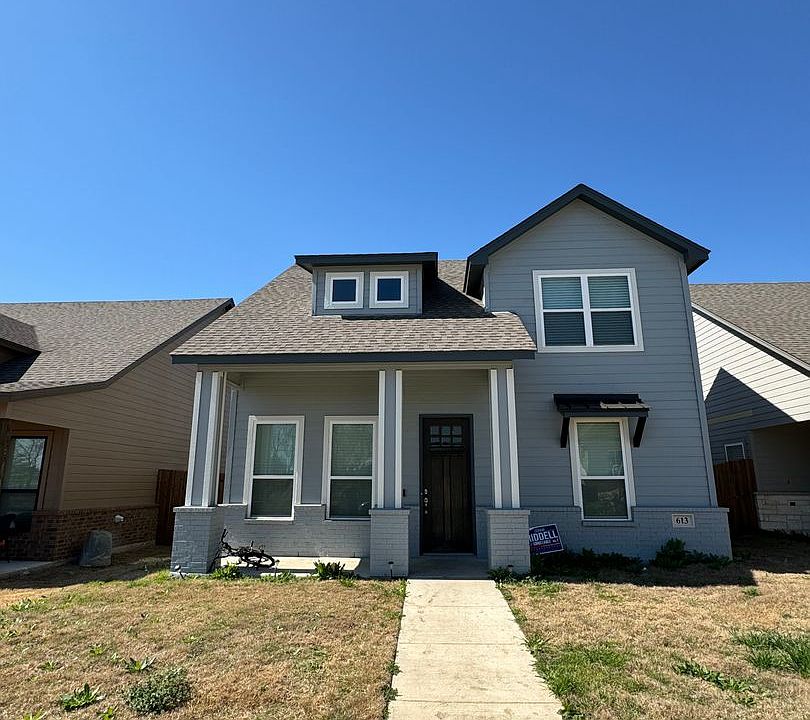 2nd image of 613 The Cottages Dr
