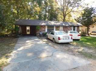 303 Katherine Dr, Columbia, MS 39429