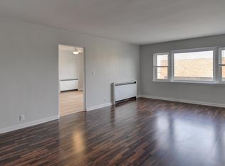 607 6th St, Racine, WI 53403