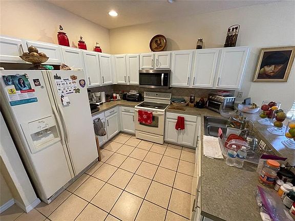 3rd image of 5110 Santa Ana Dr