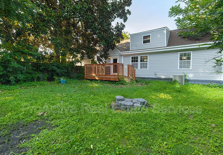1065 Lindenwood Ave — Photo 30