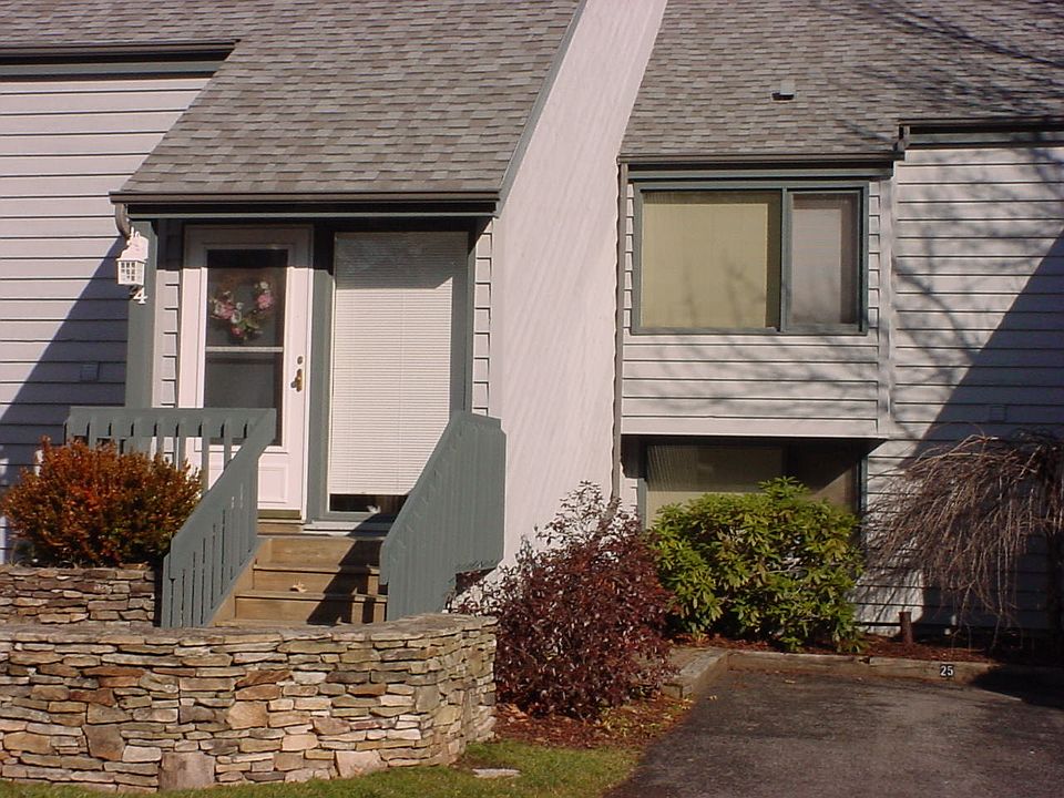 Exterior Main