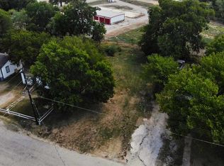 816 B St SW, Ardmore, OK 73401