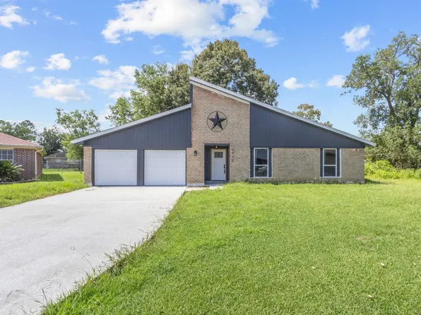 5935 Falcon Ln, Beaumont, TX 77708