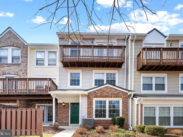 12569 Kempston Ln, Woodbridge, VA 22192