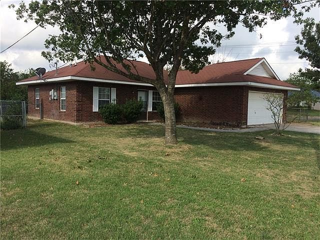 1st image of 137 Bellair Dr