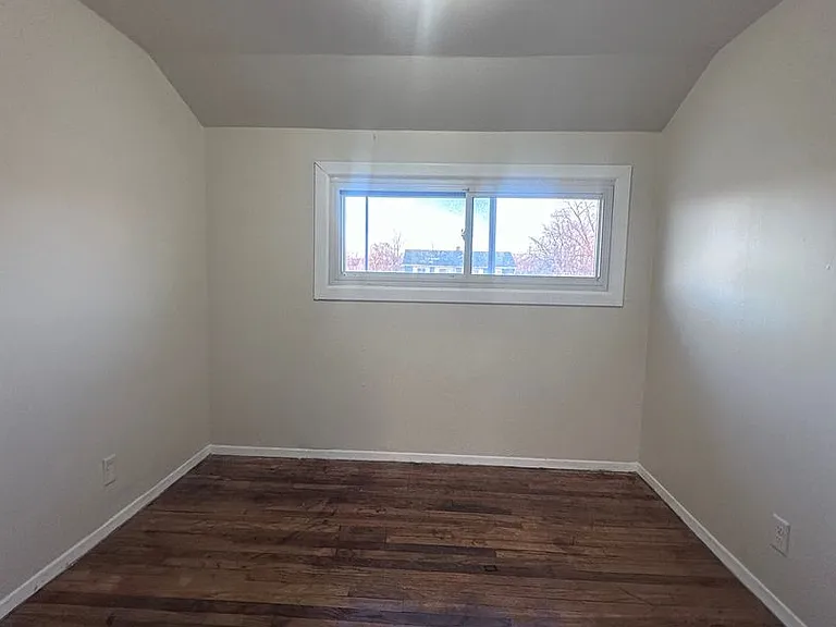 5026 Kentucky St — Photo 5