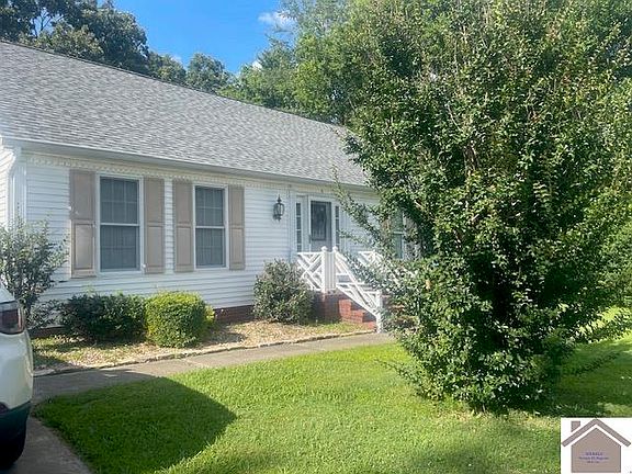 2nd image of 1602 Tabard Dr