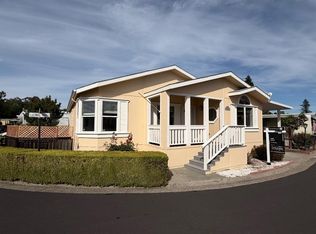 600 Colonial Park Drive, Santa Rosa, CA 95403