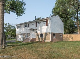 6 Nathan Ave, Manchester, NJ 08759