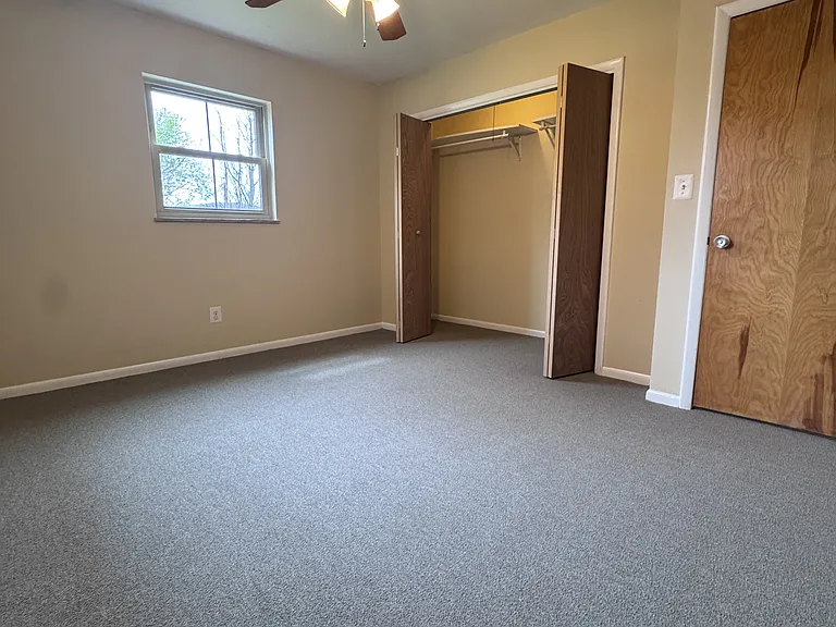 400 Riverside Dr #OVERLOOKBSMT2 — Photo 7