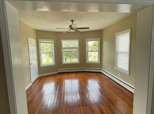 686 Prospect St FLOOR 2, Pawtucket, RI 02860