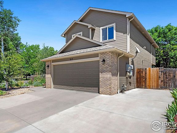 2nd image of 912 Conifer Ct