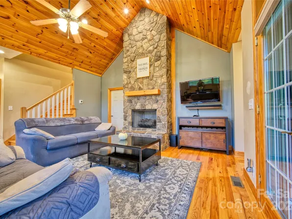 128 Whispering Streams Pl #1, Fleetwood, NC 28626