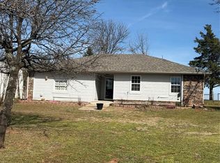 18120 N Sagebrush Cir, Luther, OK 73054