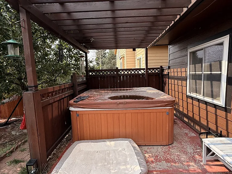 15170 Chelmsford St — Photo 41
