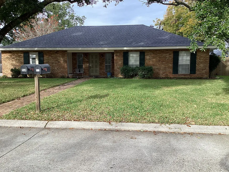 205 Belmont Dr