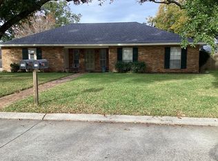 205 Belmont Dr, Thibodaux, LA 70301