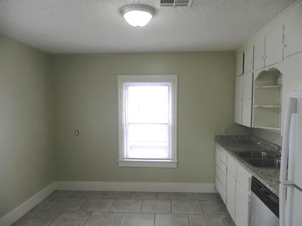 1130 S Florence Ave, Tulsa, OK 74104