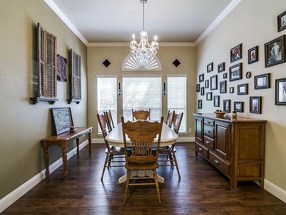 2302-mermaid-cir-rowlett-tx-High-Res-4.jpg