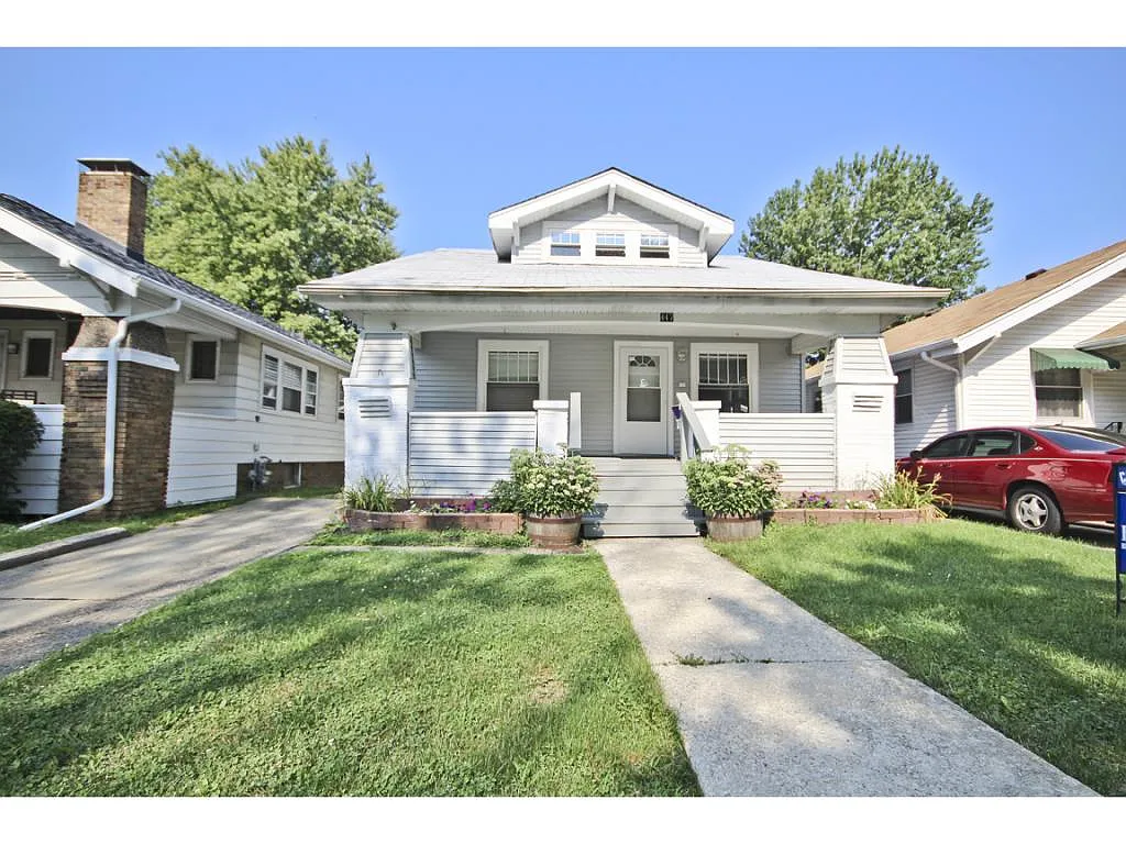 447 S 19th St photo 1