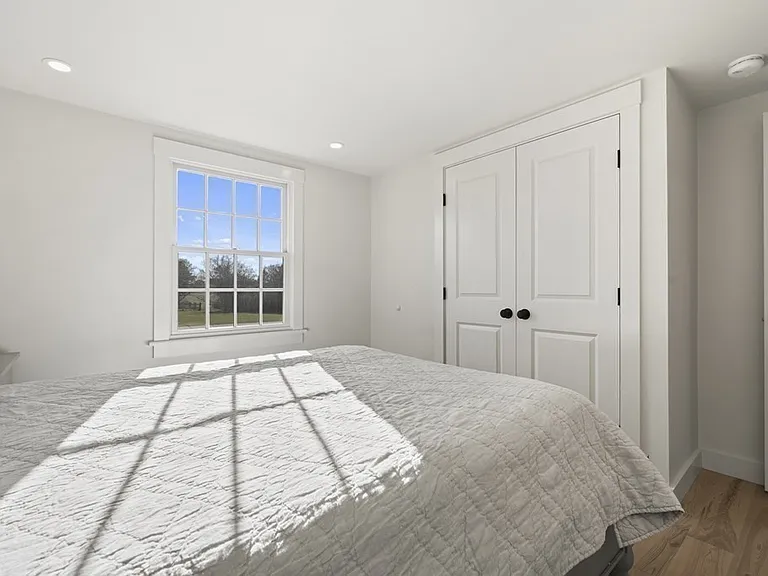 29 Mercier Way — Photo 14