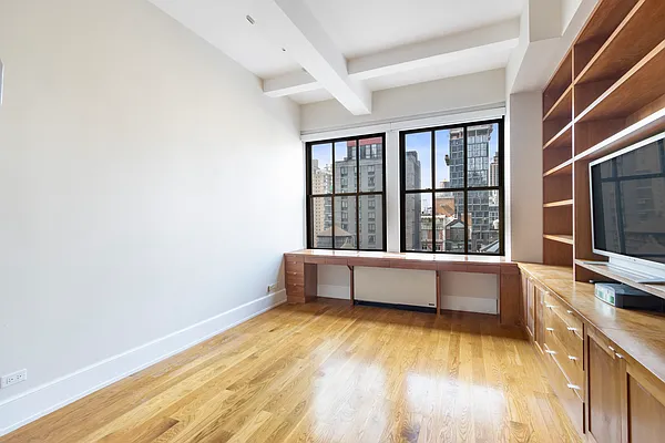 Rented by Brown Harris Stevens | media 9