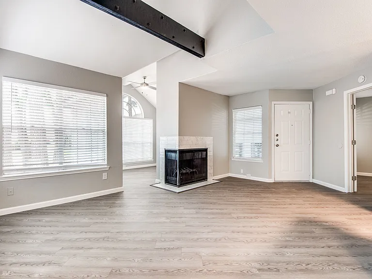 14135 Champions Dr — Photo 34