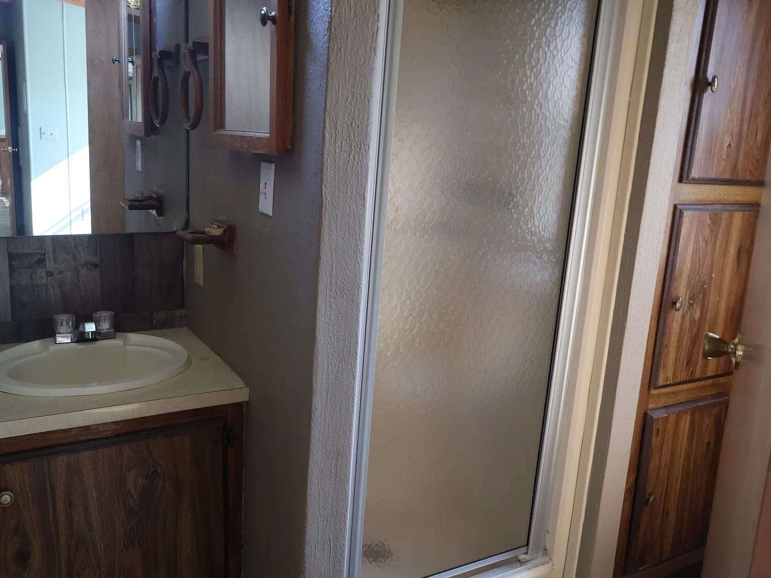3 bed, 1280 sqft, $850 — Photo 4