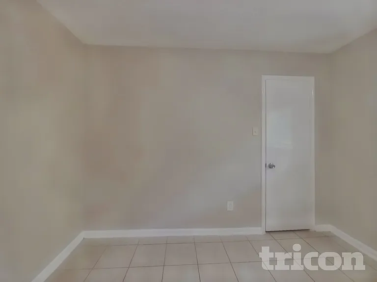 7902 Battlepine Dr — Photo 19