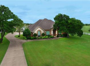 1204 Oak Creek Rd, Ovilla, TX 75154