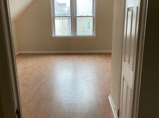 924 Roosevelt St FLOOR 2, Elizabeth, NJ 07202
