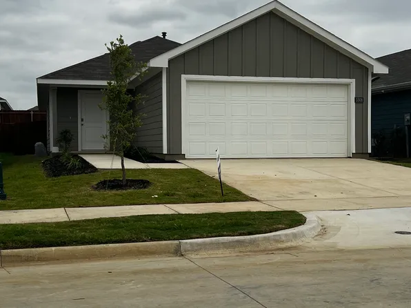 5508 Flannel Ln, Krum, TX