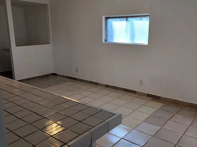 2333 Garden Ave — Photo 4