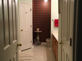 510 Sharron Oaks Ct, Benton, AR 72019