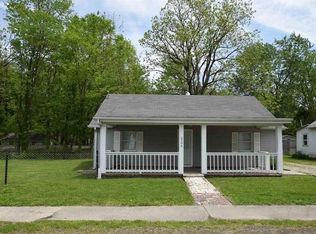 2304 S Meeker Ave, Muncie, IN 47302