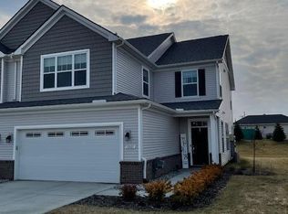 1001 Saltsprings Dr, Saline, MI 48176