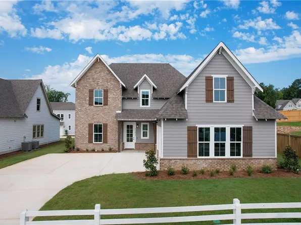 1371 Homestead Ln, Auburn, AL 36830