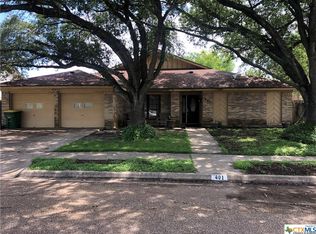 401 Paisano Dr, Victoria, TX 77904