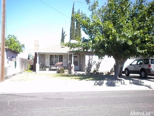 1st image of 2861 Charlotte Ave