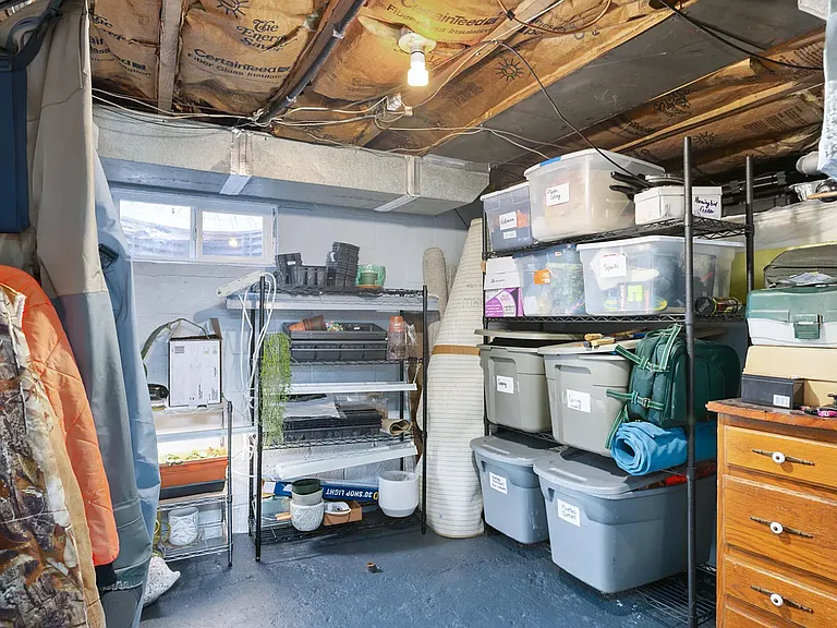 1002 Shakespeare Ave — Photo 26