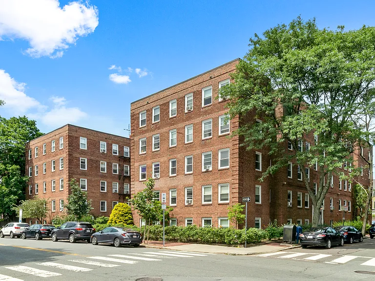 395 Broadway #R3B — Photo 16