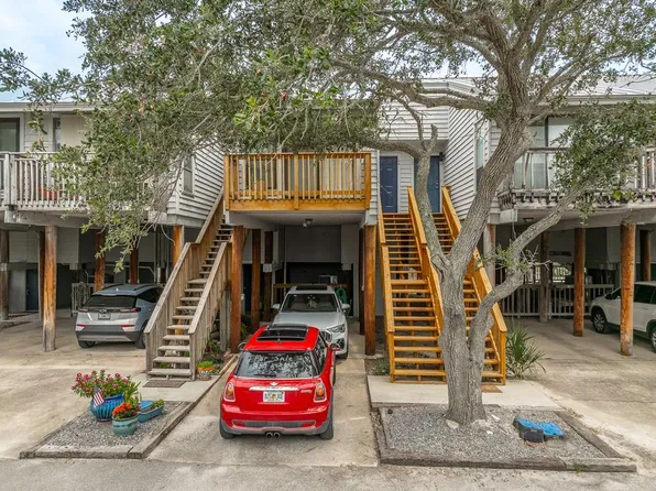 1804 Gulf Beach Dr Floor L4, Eastpoint, FL 32328