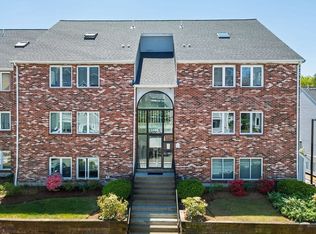 114 Burkhall St UNIT Q, Weymouth, MA 02190