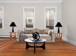 421 E 3rd St #1, South Boston, MA 02127