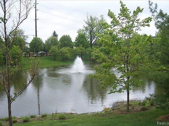 5th image of 39636 Rockcrest Ln #114